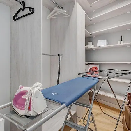 Happy Egle,self Check-in,ac, Parking In Garage *