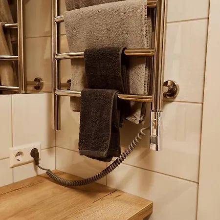 Happy Egle,self Check-in,ac, Parking In Garage