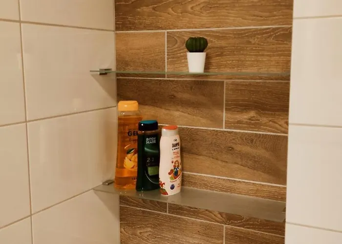 Apartament Happy Egle,self Check-in,ac, Parking In Garage