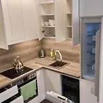 Butas Happy Egle,self Check-in,ac, Parking In Garage *