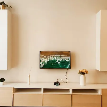 Happy Egle,self Check-in,ac, Parking In Garage * Βίλνιους